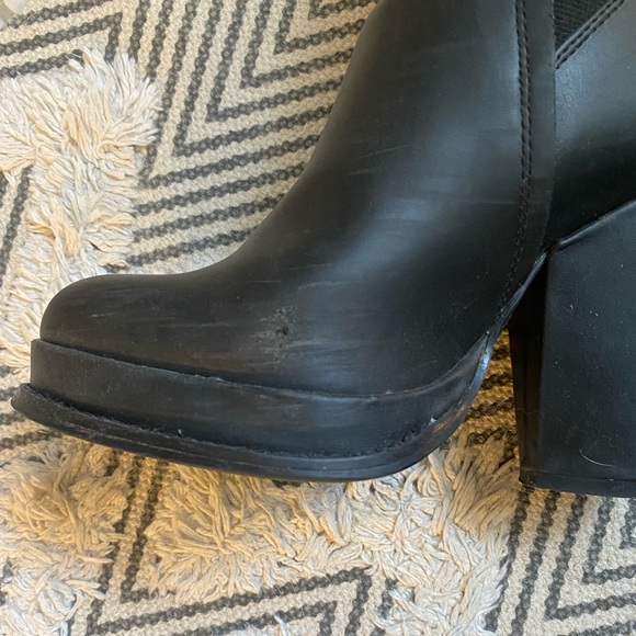 ASOS Chelsea heels - Picture 2 of 8